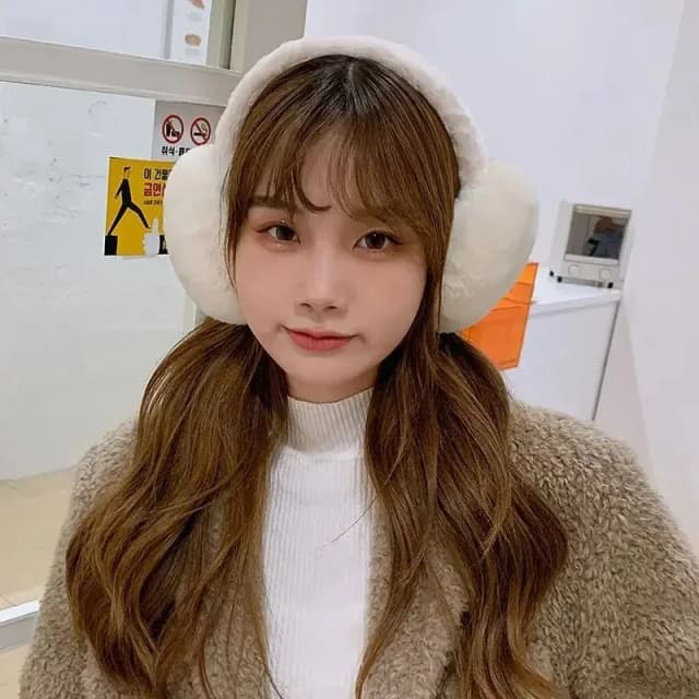 부드러운 플러시 귀 따뜻하게 겨울 여성을위한 따뜻한 남성 패션 솔리드 컬러 귀고리 야외 감기 보호 귀마개 귀 덮개